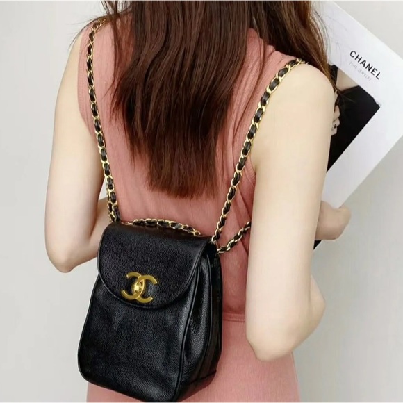 New in box CHANEL MAKEUP Black 2 Way Bag or Backpack - Picture 5 of 12